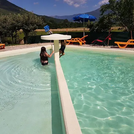 Nora's Ranch Farm stay